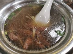 生牛肉羹-阿秋牛排(湖心街店)