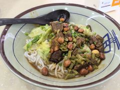 -龙记桂林米粉(财满街店)