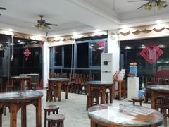 大堂-周大娘牛乳(旧寨古村总店)