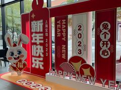 -上海宝信宝马4S店