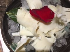 -佬土鹅肠火锅(解放路店)