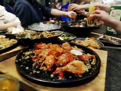 -何师烧烤·香辣蟹·川菜·30年老品牌(太古里旗舰店)