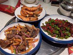 -三人行骨头王火锅(长寿店)