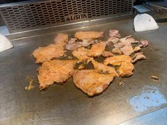 -阪尚皇·原切牛排·烤肉火锅自助(北京路店)