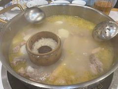 -朴小妹人参鸡汤火锅(长白山万达店)