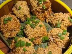 -前海沿·青岛菜(大拇指广场石老人店)