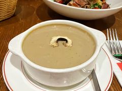 特浓忌廉蘑菇汤-Entrecôte 法国牛扒馆(保利·时光里店)