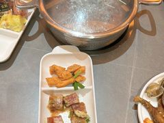 -黑金·寻焰自助百汇·烤肉·火锅(中街店)