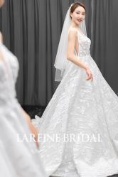 -拉瑞娜LaReine婚纱礼服高级定制