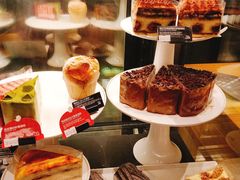 -星巴克(洛阳中州路王府井店)