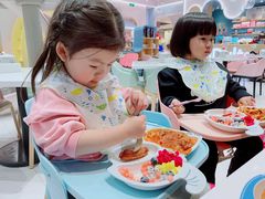 -KIDults童伴儿亲子餐厅(达美中心广场店)