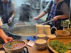 -云阿蛮云南生烫牛肉米线(奉贤路店)