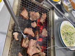 -迎燕阁烤羊腿(二环南路店)
