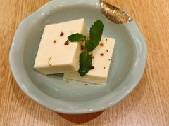 -阿吾罗·月咏精致日料(港汇恒隆广场店)