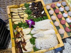 -慢丽江·云南野生菌土鸡锅(西山店)