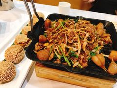 老北京炙子烤肉配烧饼-东来顺饭庄(五道口店)