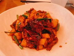 吃饵块的烧鸡-隔壁老王·家常云南菜(花巷店)