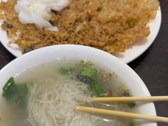 -建国蚵煎蚵面