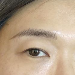 -一个差评成就的纹眉店