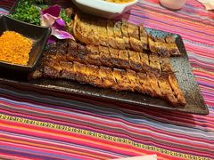 -香巴拉云南餐厅(华莱坞店)