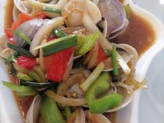 -覃记海鲜美食餐厅