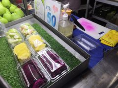 -六合夜市