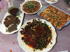 -洪霞餐馆