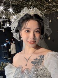 -青禾蒙娜丽莎婚纱摄影(武汉总店)