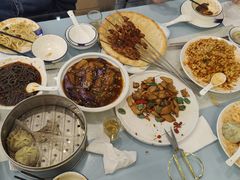 -马尔龙新疆饭店·清真(瑞景店)