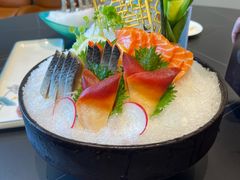 -鼎泰亨·海鲜牛肉餐厅(滨江店)