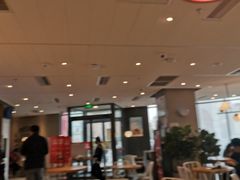 大堂-肯德基(巴沟店)