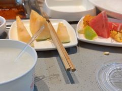 -海底捞火锅(杭州滨江九宜城店)