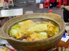 -威邵鸡煲(西华路总店)