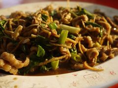 炒鱼肚-垦丁辉哥生鱼片