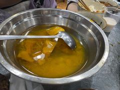 -咊记茅草棚柴火鸡(乌当店)