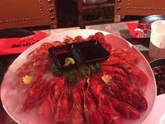 -沪小胖小龙虾(淮海中路旗舰店)