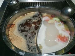 -华神龙火锅城(凤凰路店)