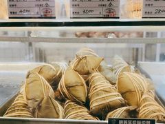 -白玉兰食品甜凤店(合生汇店)