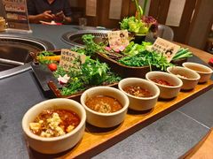 -蘸小院铁锅炖·蘸酱菜·东北菜(怀远门店)