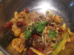 -拿渡麻辣香锅(世茂广场·工三店)