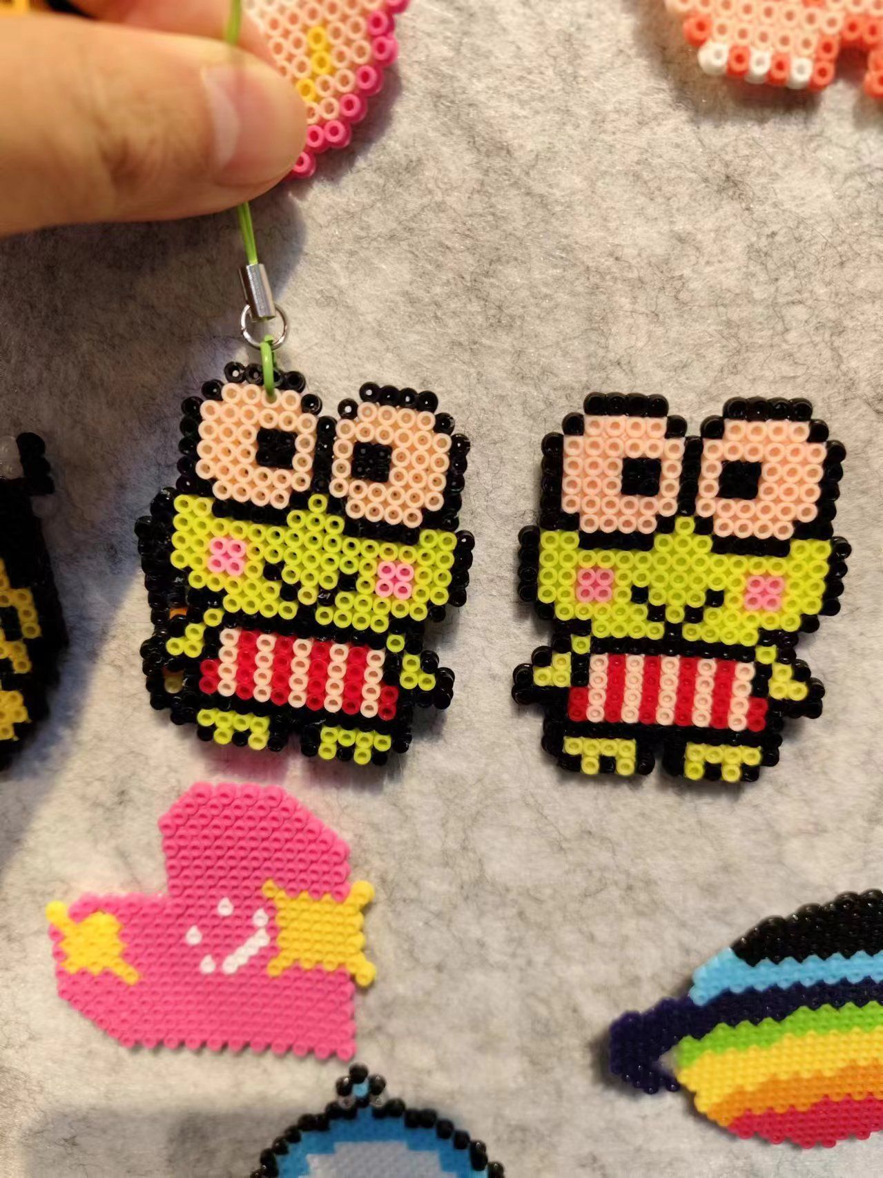 大家快来看我,拼豆豆拼出来的小青蛙好看吗