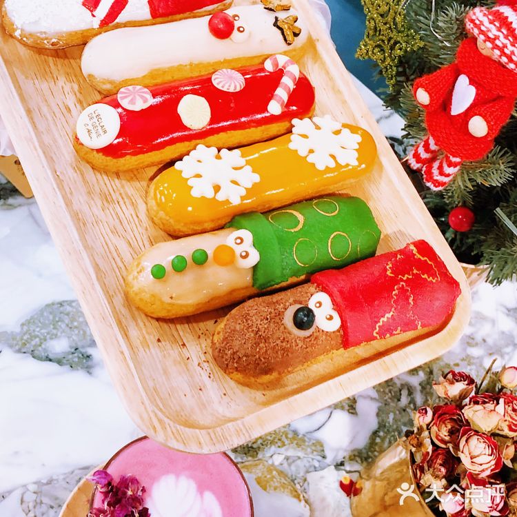 来自法国宝藏圣诞限定款泡芙VS你值得拥有🎄🤶[礼花][礼花][礼花]