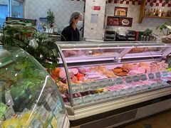 面包甜点陈列柜-申德勒食品(宾都苑店)