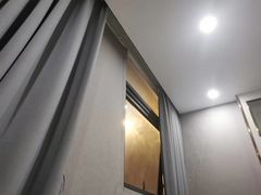 -轻奢·全曼酒店(深圳坂田北地铁站店)