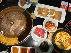 -猪啊牛呀羊啊铜盘烤肉(正大广场店)
