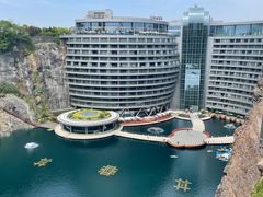 -蓝精灵乐园·世茂精灵之城主题乐园