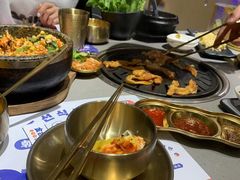 -金会长自助海鲜·烤肉(人民广场店)