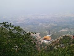 -鸡鸣山旅游风景区