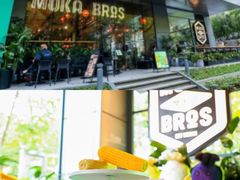门面-Moka Bros 摩卡站(嘉华店)