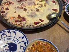 -旧街市鲜货老火锅(大光路店)